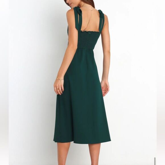 Petal and Pup Laurel dress emerald green size 4 NWT - Picture 2 of 7